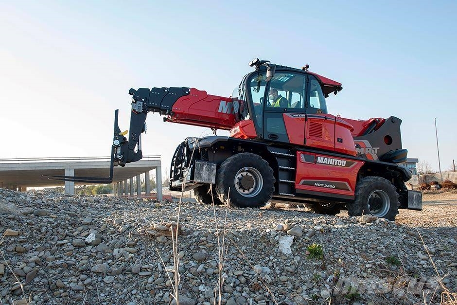 Teleskoptruck roto 4-hjulsstyrt < 26 m < 6 tonn